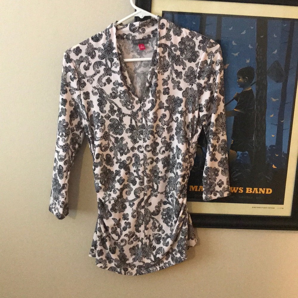 Vince Camuto top
